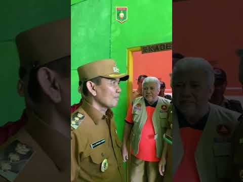Wakil Bupati Sumbawa, Drs.H. Mohamad Ansori Kunjungi Korban Banjir Serading Moyo Hilir 