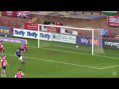 Danny Rowe screamer Oldham vs Exeter