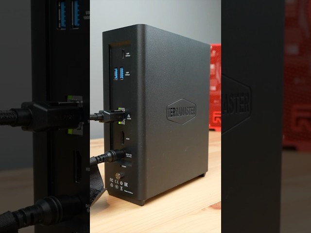Vídeo relacionado con TERRAMASTER F4 SSD NAS - Servidor NAS All-SSD de 4 Bahías con CPU QuadCore N95, 8GB RAM DDR5, Puerto 10GbE, Potente Almacenamiento Conectado en Red Compacto (sin Discos)