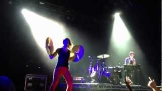 Matt and Kim - Ten Dollars I found @ Oakland, CA