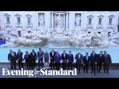 G20 leaders toss coins into Trevi Fountain