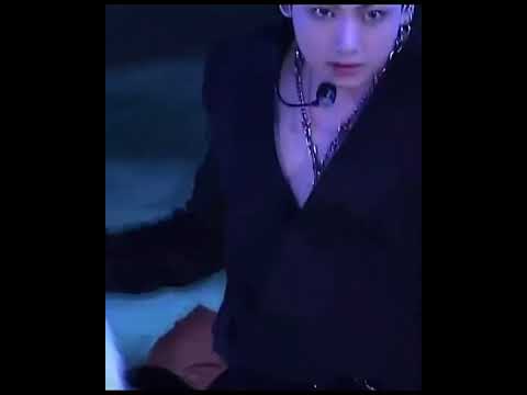 this transition from taehyungie to jungkookie during black swan performance#bts #btsarmy #jungkook