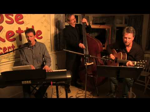 Paul Buchanan plays For You at the Rose and Kettle