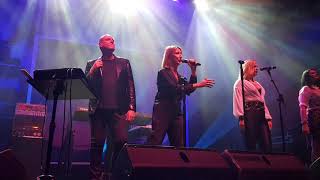 Glenn Gregory &amp; Claudia Brucken - When Your Heart Runs Out Of Time