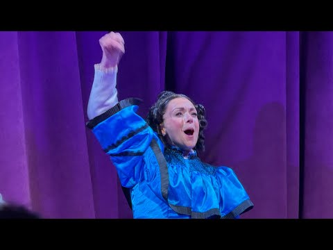 Jane Krakowski and Cheyenne Jackson, et al. in Oh Mary Broadway Curtain Call