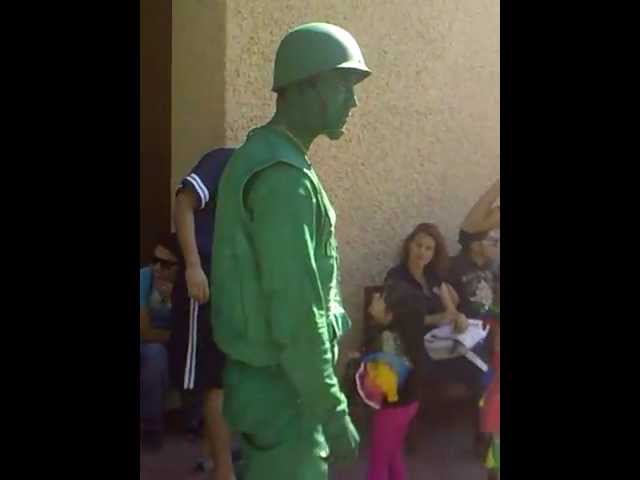 Vídeo relacionado con FIESTAS GUIRCA Disfraz Personaje Piel Soldado Videojuegos Hombre