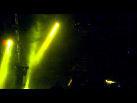 Fatboy Slim Sydney Enmore Theatre 2012 California remix