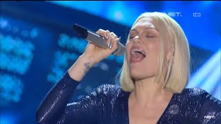 Download lagu Jessie J - Flashlight - Live - NET 3.0 mp3