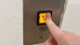 Montgomery vector Elevator￼ at Macy’s destiny USA mall Syracuse NY ￼