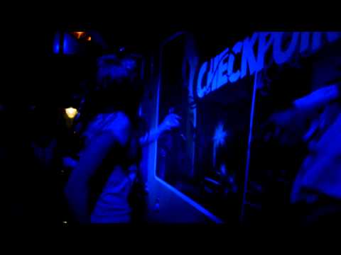 Ligo - Sleduj! LIVE (CHECKPOINT 27.1.2012) + MC Ilo