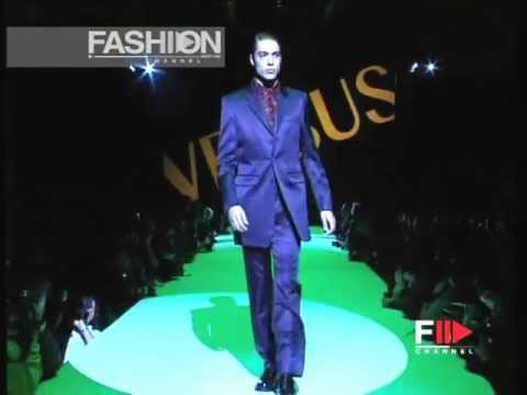 "Versus" Autumn Winter 1996 1997 Milan 2 of 3 pret a porter woman by FashionChannel