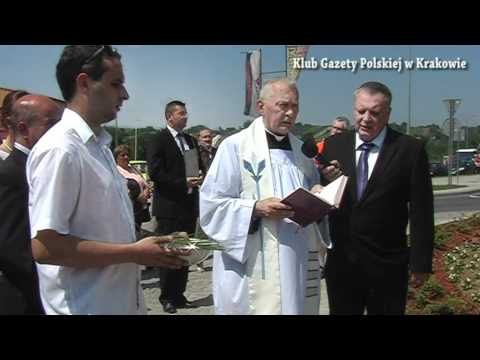 Rondo i pomnik Lecha Kaczyńskiego.