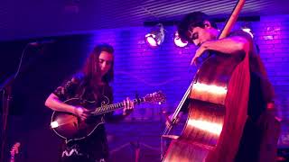 Sierra Hull & Ethan Jodziewicz OLD DANGERFIELD @ Ellnora Guitar Festival 2017