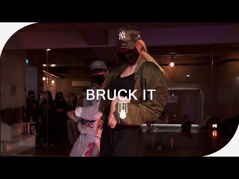 Spice, Jugglerz - Bruck It l YEJIN (Choreography)
