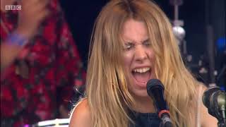 Wolf Alice | Fluffy - You're a Germ live at Glastonbury 2015 (HD 720p)