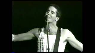 Caroline&#39;s Spine - Mrs Sullivan