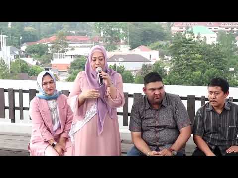 Fashion  Show Koleksi Tahunan Anggia Handmade di Moxy Bandung