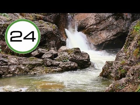 Sonido de CASCADA 💧💧💧 Relajante con Agua Cayendo Fuerte en un Lago para Dormir y Relajarse