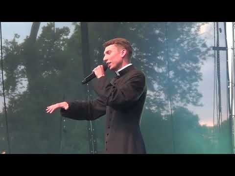 Rapujący ksiądz Albert Grudzka "Chcę być księdzem" - Uwielbienie na Wyspie - Bydgoszcz 2023