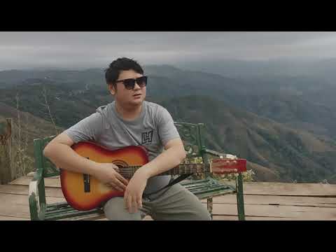 Leej muam hmoob tus kuv nco Cover