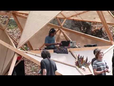 Frantic Noise / Haunted Future 2 2014