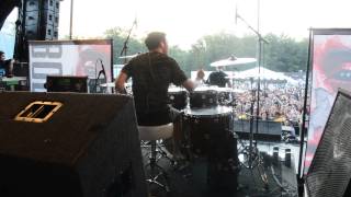 Matt Traynor of Blessthefall &quot;Bottomfeeder&quot; Live from Warped Tour