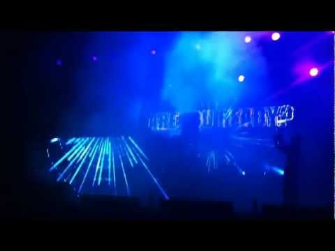 Axwell in Santiago support Alex Guesta vs Stefano Pain - Ran tam tam