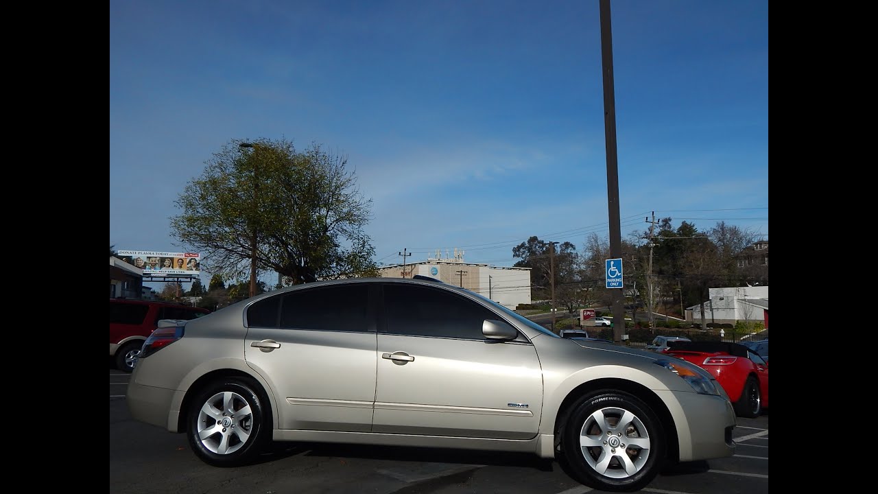 2009 Nissan Altima Hybrid in depth walk around video review!
