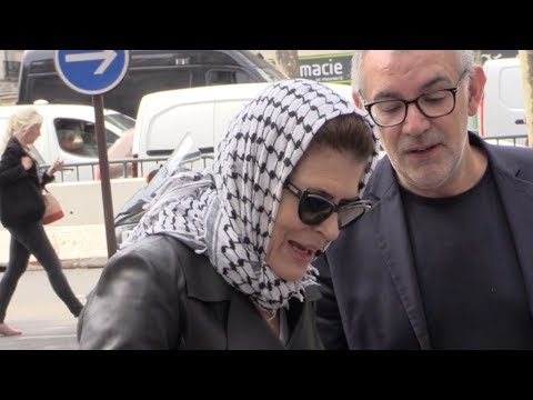 EXCLUSIVE : Fanny Ardant going to RTL radio in Paris