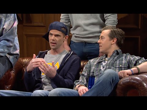 Alex Moffat Just Straight Up Vibing