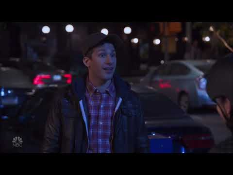 Amy drunk dials captain Holt