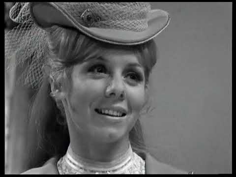 Джон Голсуорси - Сага о Форсайтах. Интерлюдия Пробуждение. Сдается в наем 5 часть