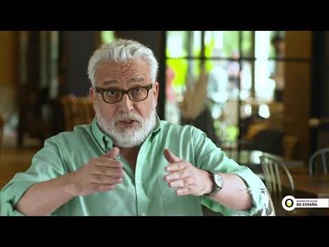 Leo Harlem presume de los Aceites de Oliva de España ante sus amigos