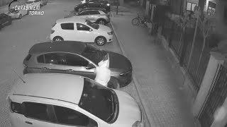 San Raffaele Cimena, anziano incappucciato danneggia le auto in sosta