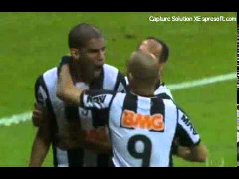Gol de Leonardo Silva - Atlético-MG 2 x 0 Olimpia - Copa Libertadores 2013