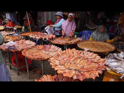 Amazing fish market, live fish distribution, live fish market