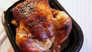 A look at Costco's Rotisserie Chicken very juicy ⭐