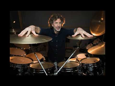 Greetings to Mike Oldfield from... Simon Phillips