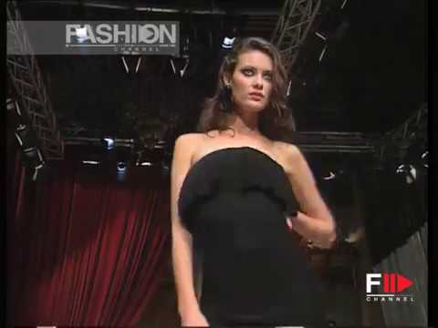 "Moschino" Spring Summer 1998 Milan 1 of 4 pret a porter woman by FashionChannel