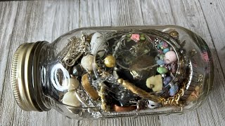 $10 Yard Sale Jewelry Jar