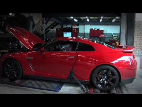 CRD Nissan GTR R35 Twin Turbo install tutorial