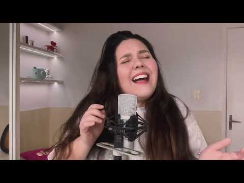 Amor é Ilusão - Rouge (Acústico) por Carol Donato || Versão Brilha La Luna, O Musical