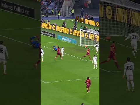 When the ASSIST is BETTER than the goal 👌