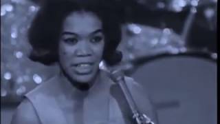 Sugar Pie DeSanto - Rock Me Baby - live