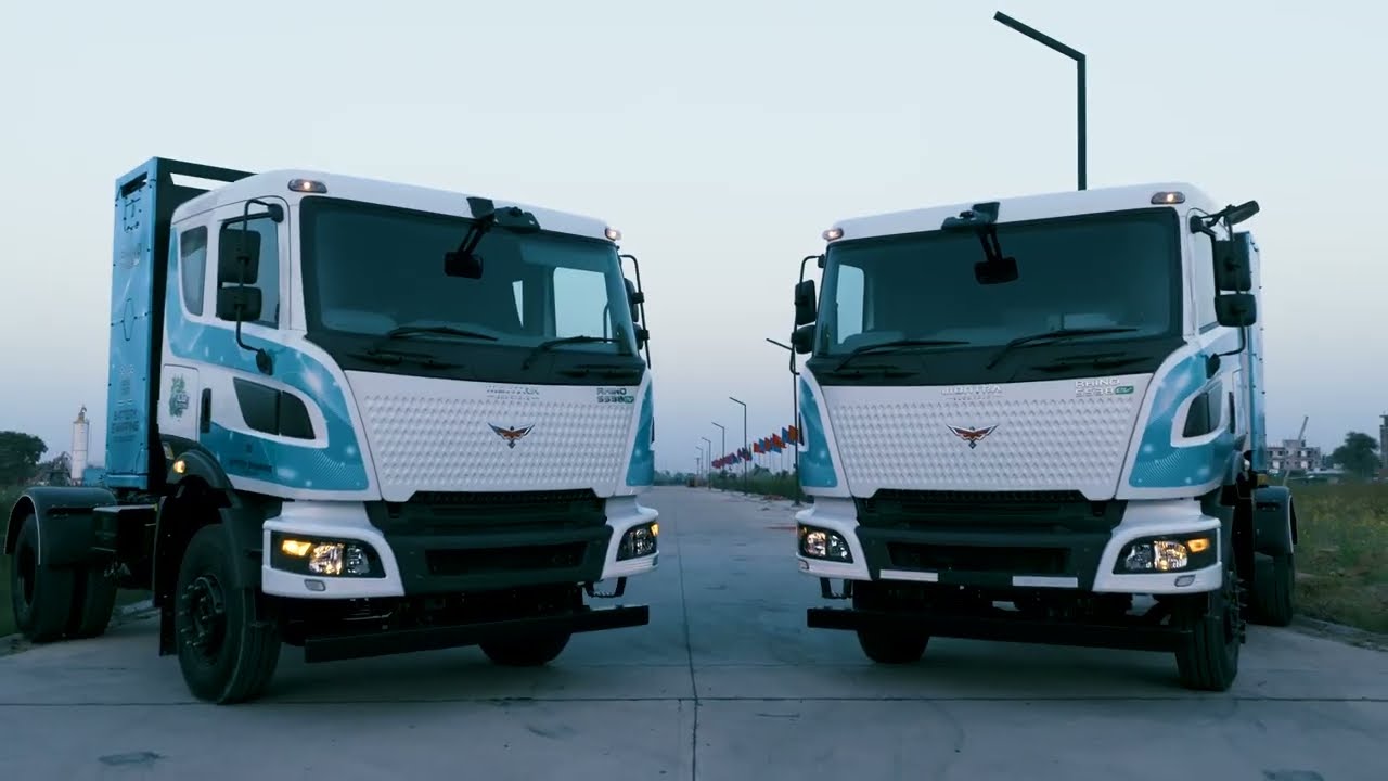 Rhino 5538EV | India’s 1st Electric Truck with Battery Swapping