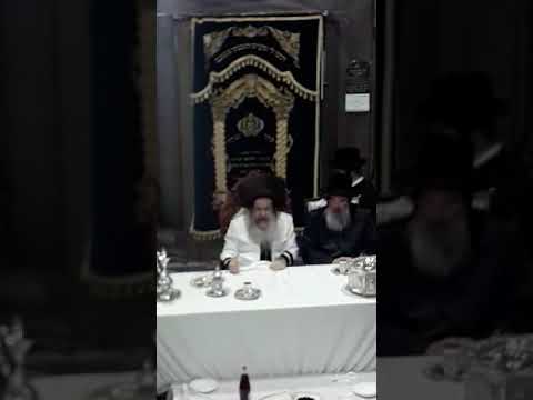 הרבי מנדבורנה אלעד בשירה בטיש פסח שני תשפ"א