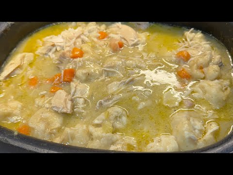 Crockpot Chicken & Dumplings The Easiest Southern Comfort Meal Ever! @BeverlyBlack Crockpot Wed