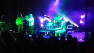 BadBadNotGood - Speaking Gently [LIVE] @ The Obvervatory