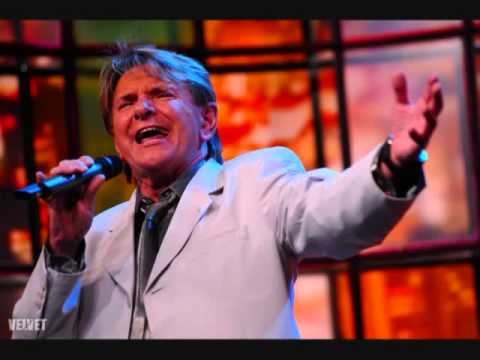 Komár László   Krisztina