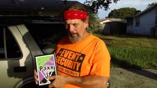 Duane loves Commander Paxx - Science Fiction Book